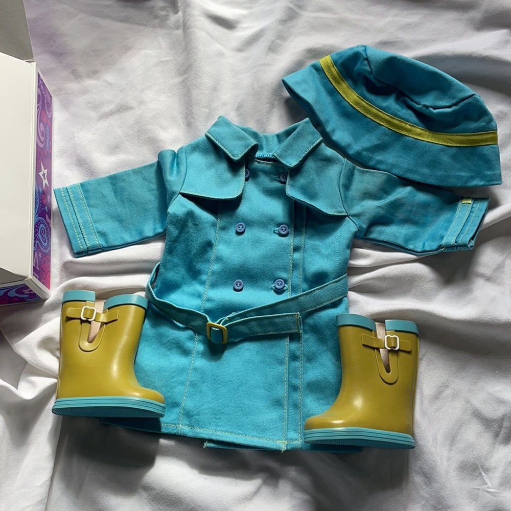 American Girl Doll Raincoat and Boots Set, with OG box. Used once. - Picture 3 of 16